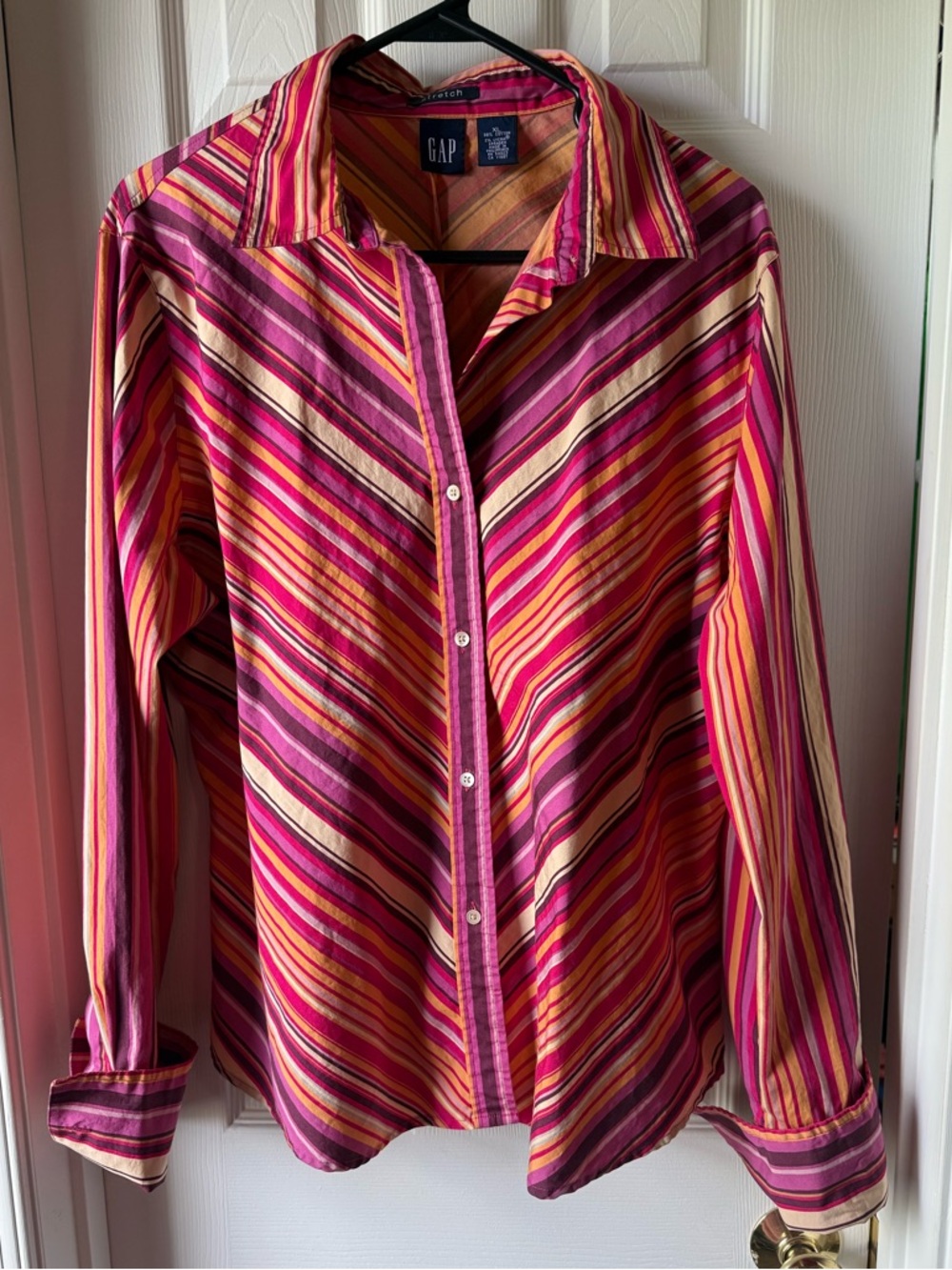 GAP Striped Button-Up Shirt in Pink, Purple, Orange & Cream L